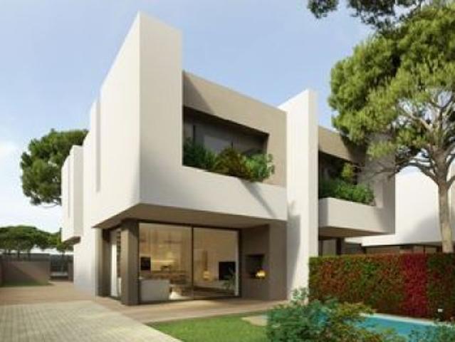 Nueva promoción Residencial Sunset en la zona de Pino Alto Miami Platja. KCSR T3