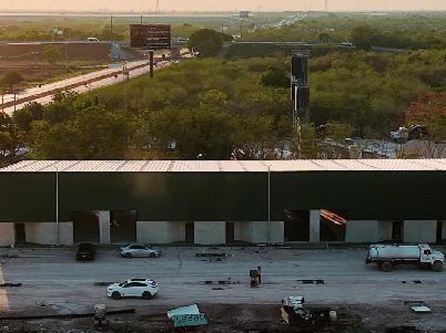 Nuevas bodegas industriales en venta y renta / Carretera M?rida Canc?n