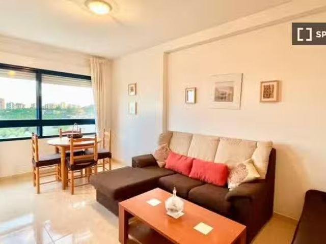 ¡Oferta! Apartamento de 2 dormitorios en alquiler en Orihuela.