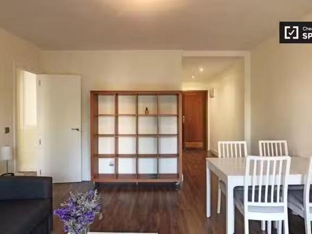 ¡En alquiler! Apartamento de 2 dormitorios en alquiler en Hort.