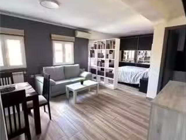 Nuevo Estudio en alquiler en Moscardó, Madrid