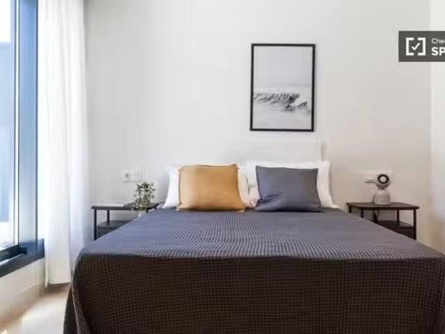 ¡Recién llegado! Estudio en alquiler en Ventas, Madrid