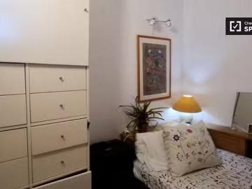 ¡En alquiler! Habitación dulce en apartamento en Sarrià Sant G.