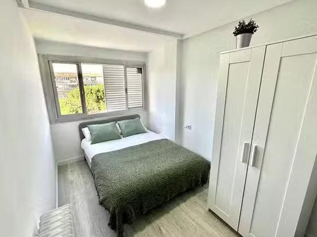 Bonito Habitación en Avenida de España