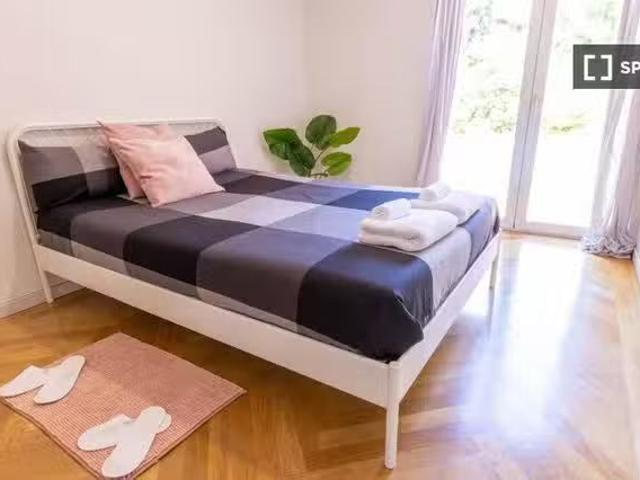 ¡Recién llegado! Habitación en alquiler en Alameda de Osuna, M.