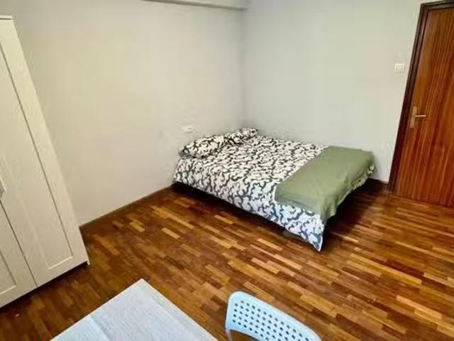 ¡En alquiler! Habitación en Calixto Leguina Kalea, Uribarri