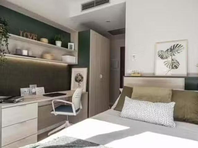 Bonito Habitación en Calle Ali Al Gomari