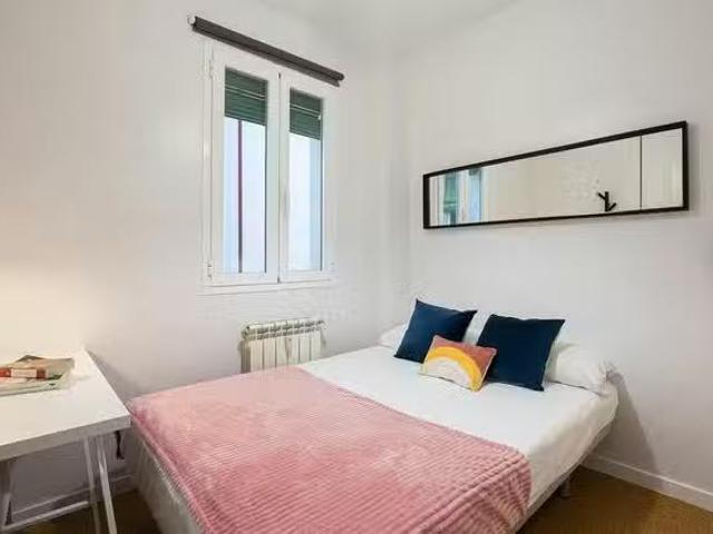 ¡Recién llegado! Habitación en Calle de Ibiza, Ibiza