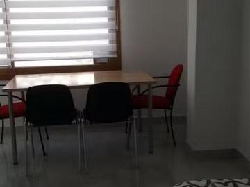 Acogedor Habitación en Calle de los Yébenes, Aluche