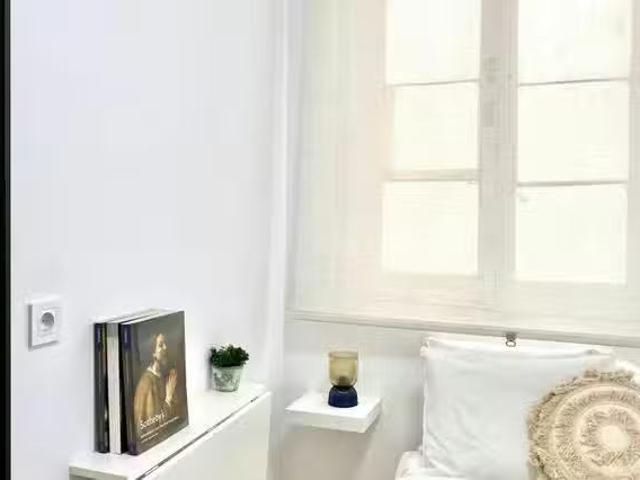 Nuevo Habitación en Calle de Redondilla, Palacio