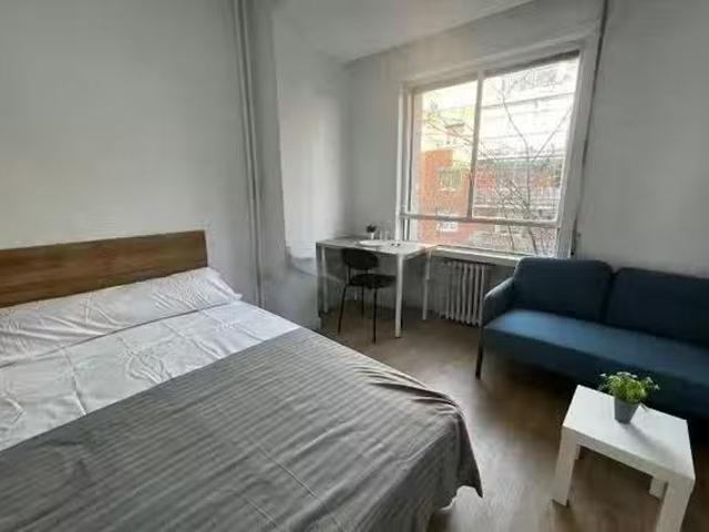 Bonito Habitación en Calle del Alcalde López Casero, Concepción