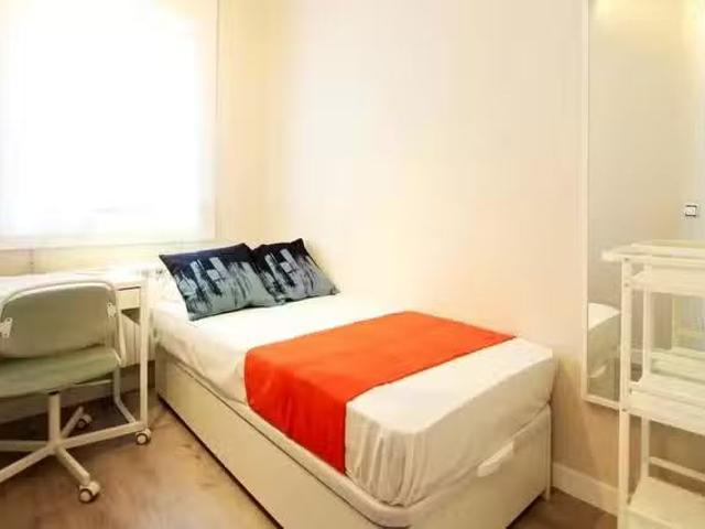 ¡Recién llegado! Habitación en Calle del Áncora