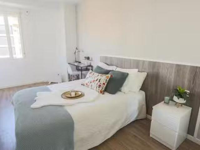 Único Habitación en Calle del Ferrocarril