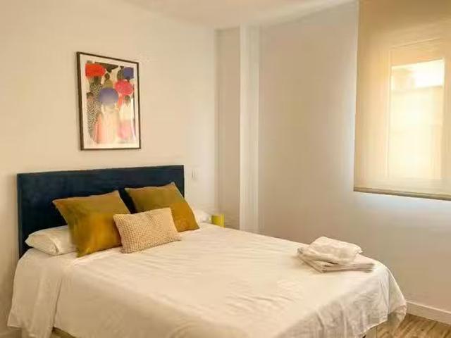 Encantador Habitación en Calle del General Ricardos, Carabanchel