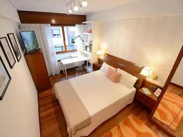 ¡Recién llegado! Habitación en Calle Fika, Atxuri