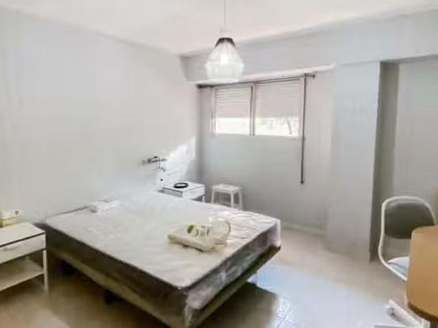 Nuevo Habitación en Carrer d'Abén al Abbar