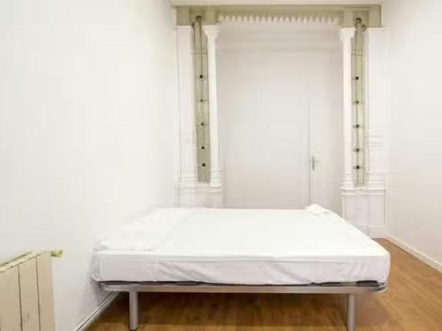 ¡Renta! Habitación en Carrer de la Portaferrissa, El Gòtic