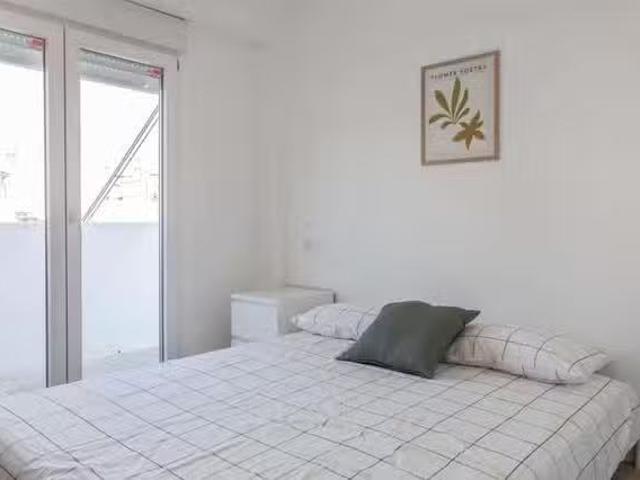 Encantador Habitación en Carrer de l'Alcalde Albors