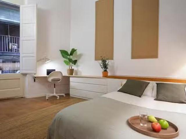 Único Habitación en Carrer dels Assaonadors, S. Pere, Santa Ca.