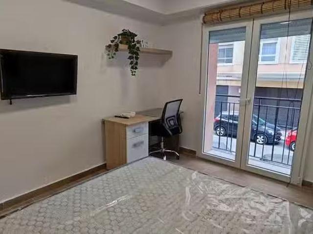 Bonito Habitación en Carrer Espronceda, El Pla de Sant Josep
