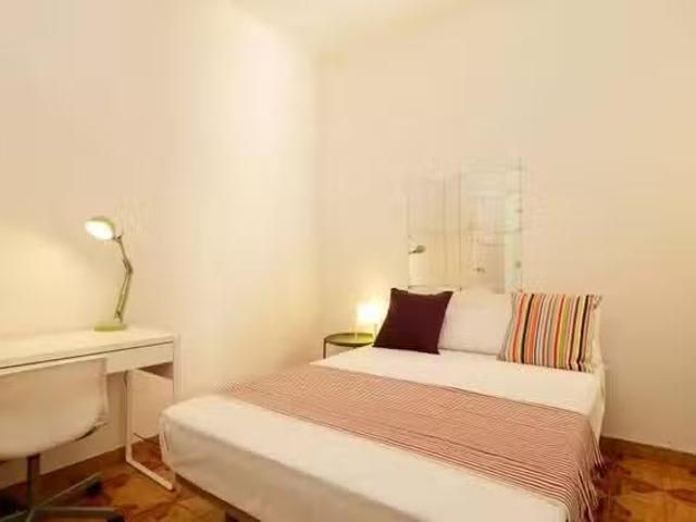 ¡Recién llegado! Habitación en Carrer Gran de Gràcia