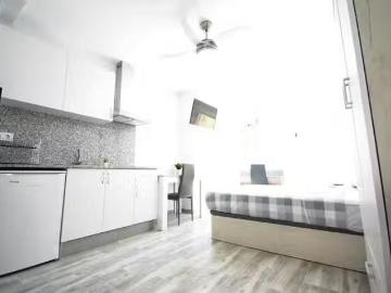 ¡En alquiler! Habitación en Carrer l'Amistat, l'Amistat