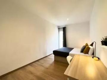 Bonito Habitación en Carrer Nou de la Rambla
