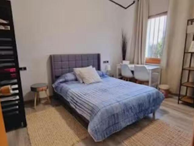 Encantador Habitación en Pujada a la Torrassa