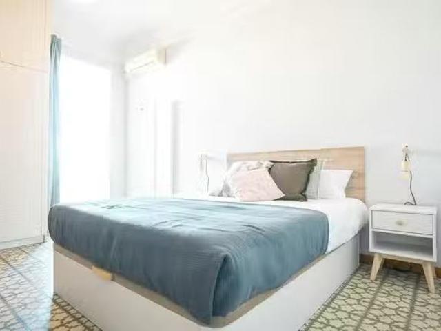 Nuevo Habitación en Passeig de Sant Joan, Camp d'en Grassot i.