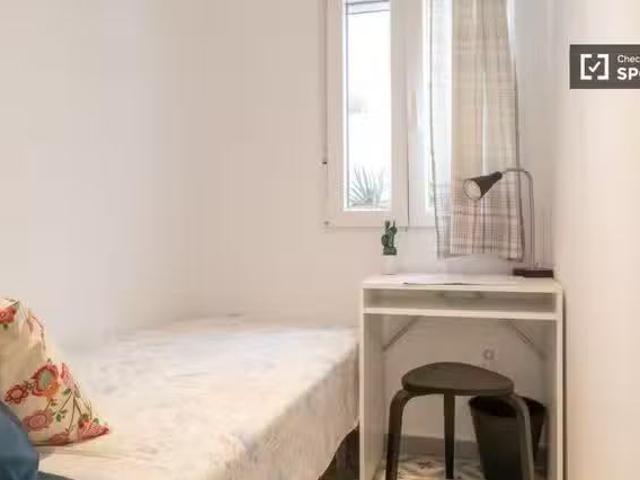 Único Habitación en piso compartido de 5 habitaciones en alqui.