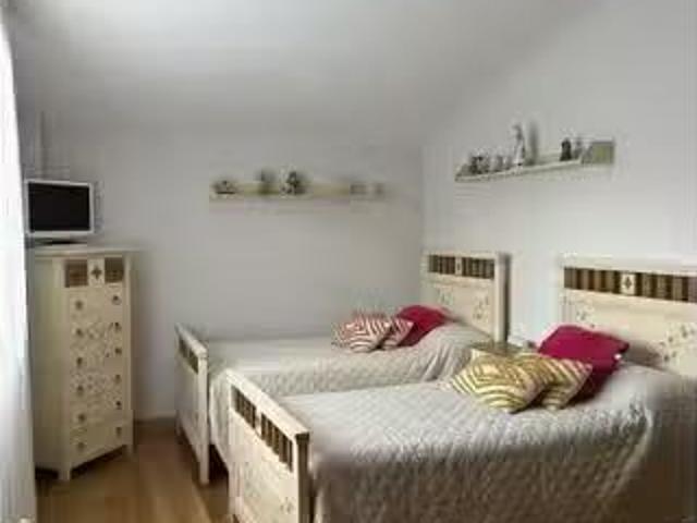 ¡Oferta! Habitación en piso compartido en Zabaloetxe