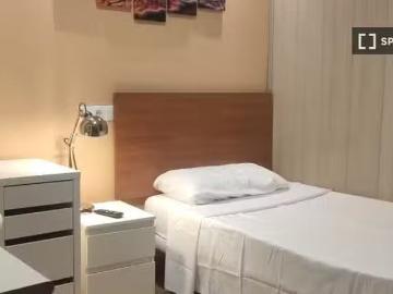 Nuevo Habitación en piso compartido en alquiler, Opañel, Madrid