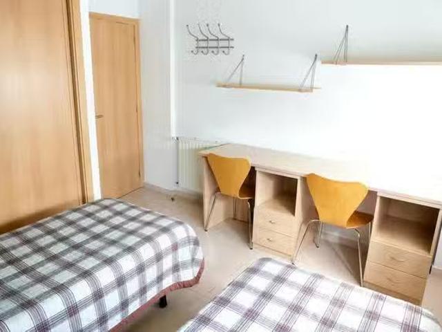 Nuevo Habitación en Rúa Alfonso X O Sabio, Acea de Olga