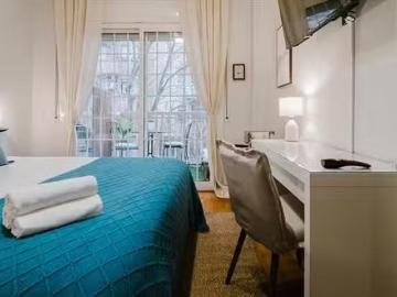 Nuevo Habitación en 298 Travessera de les Corts
