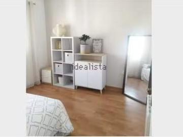 ¡En alquiler! Habitación en 20 Carrer de Santa Joana d'Arc