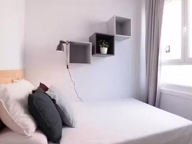 Acogedor Habitación en 239 Carrer Gran de Gràcia