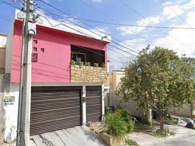 NUEVO LEON SANTA CATARINA COL VILLAS DEL MIRADOR VENTA DE CASA