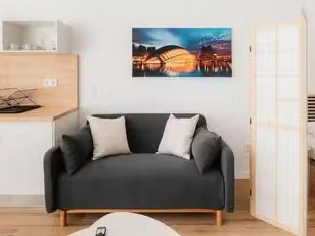 Nuevo Piso de 1 habitación en Valencia