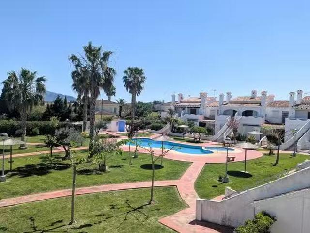 Bonito Piso de 1 habitación en Carrer Riu Amadorio, Les Deveses
