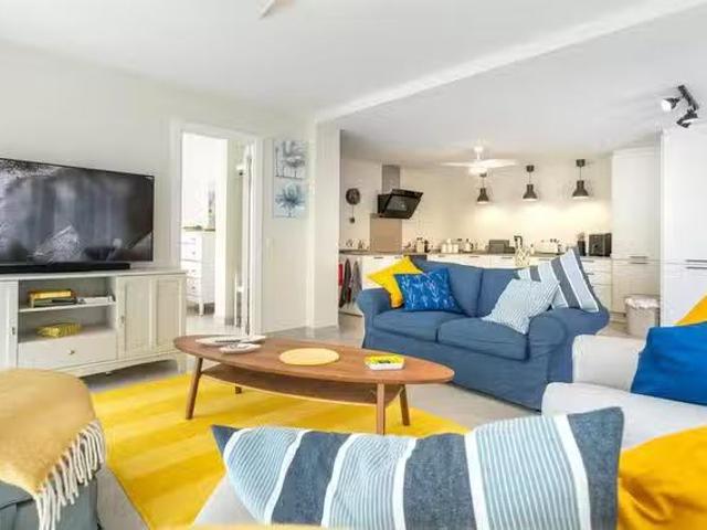 ¡Recién llegado! Piso de 1 habitación en Sitio de Calahonda