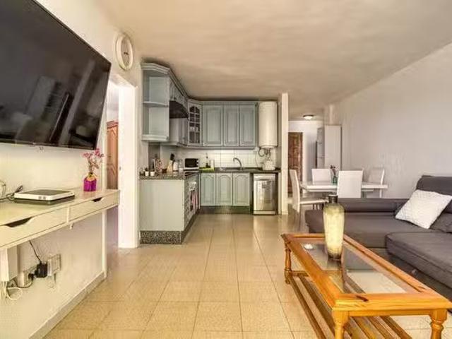 Bonito Piso de 2 habitaciones en Costa Adeje