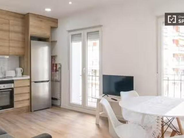 ¡En alquiler! Piso de 4 habitaciones en alquiler en Puerta del.