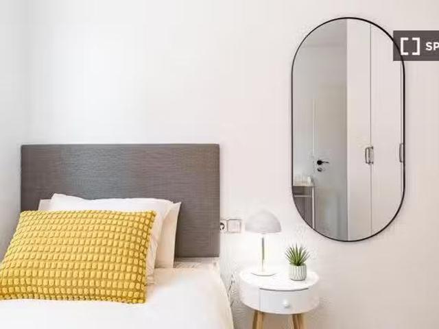Único Se alquila habitación en piso compartido en Sant Cugat D.