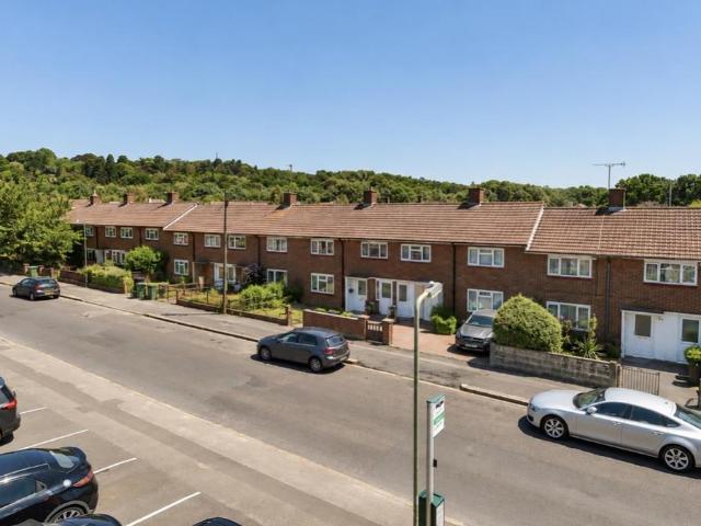Nuffield Road Headington, Headington. 5 bed terraced house to rent £3,100 pcm £715 pw