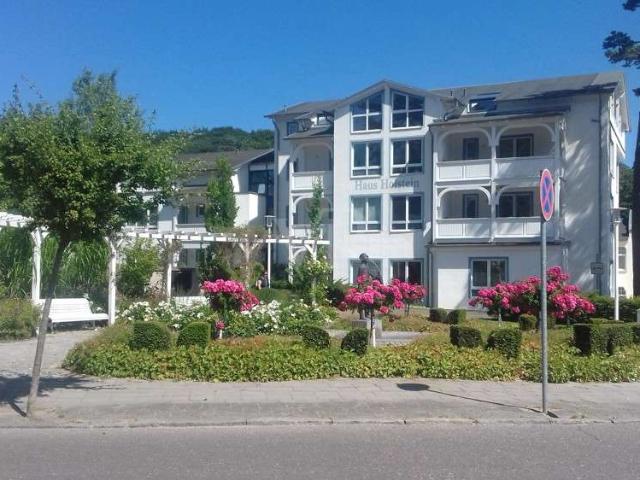 Nur 250 m zum Ostseestrand: Behagliche Eigentumswohnung direkt im Ostseebad