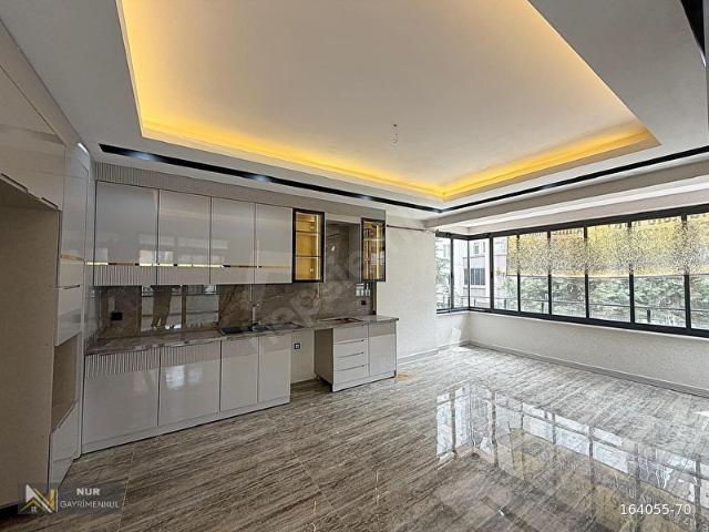 NUR GAYRİMENKULDEN KARATAŞ'TA EŞİ BENZERİ OLMAYAN 3.5+1 DAİRE