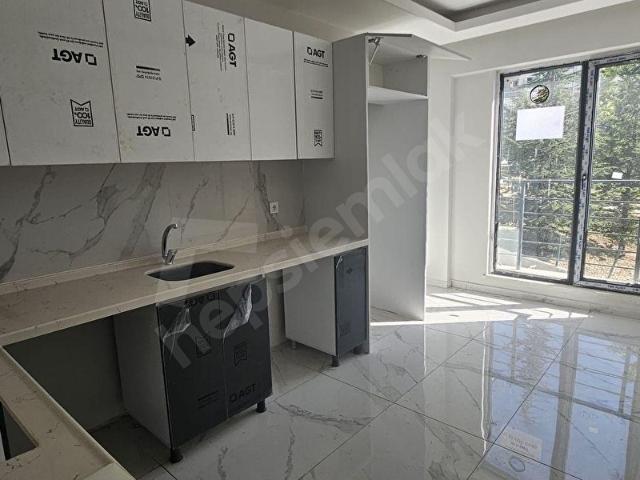 NUR EMLAKTAN BEŞİKKAYA'DA 2+1 SATILIK SIFIR DAİRE