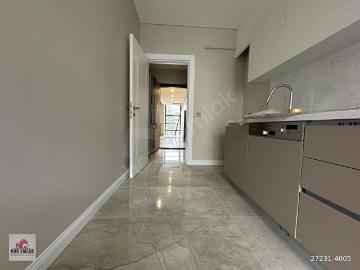 NUR EMLAKTAN RAVZA SİTESİNDE 2+1 90 M2 DAİRE