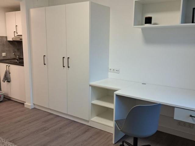 NUR FÜR STUDENTEN/ AUSZUBILDENDE Charmantes 1 Zimmer Studentenapartment in Hamburg mit Balkon
