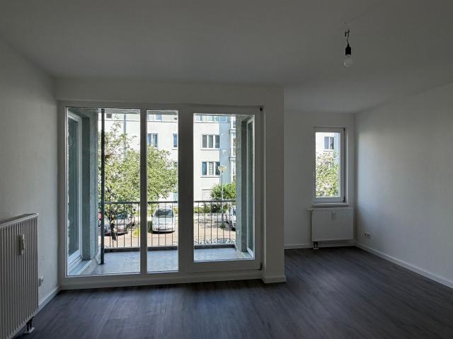 NUR MIT WBS 100/140 MIT BESONDEREM WOHNBEDARF Familienwohnung in Karow mit Balkon!